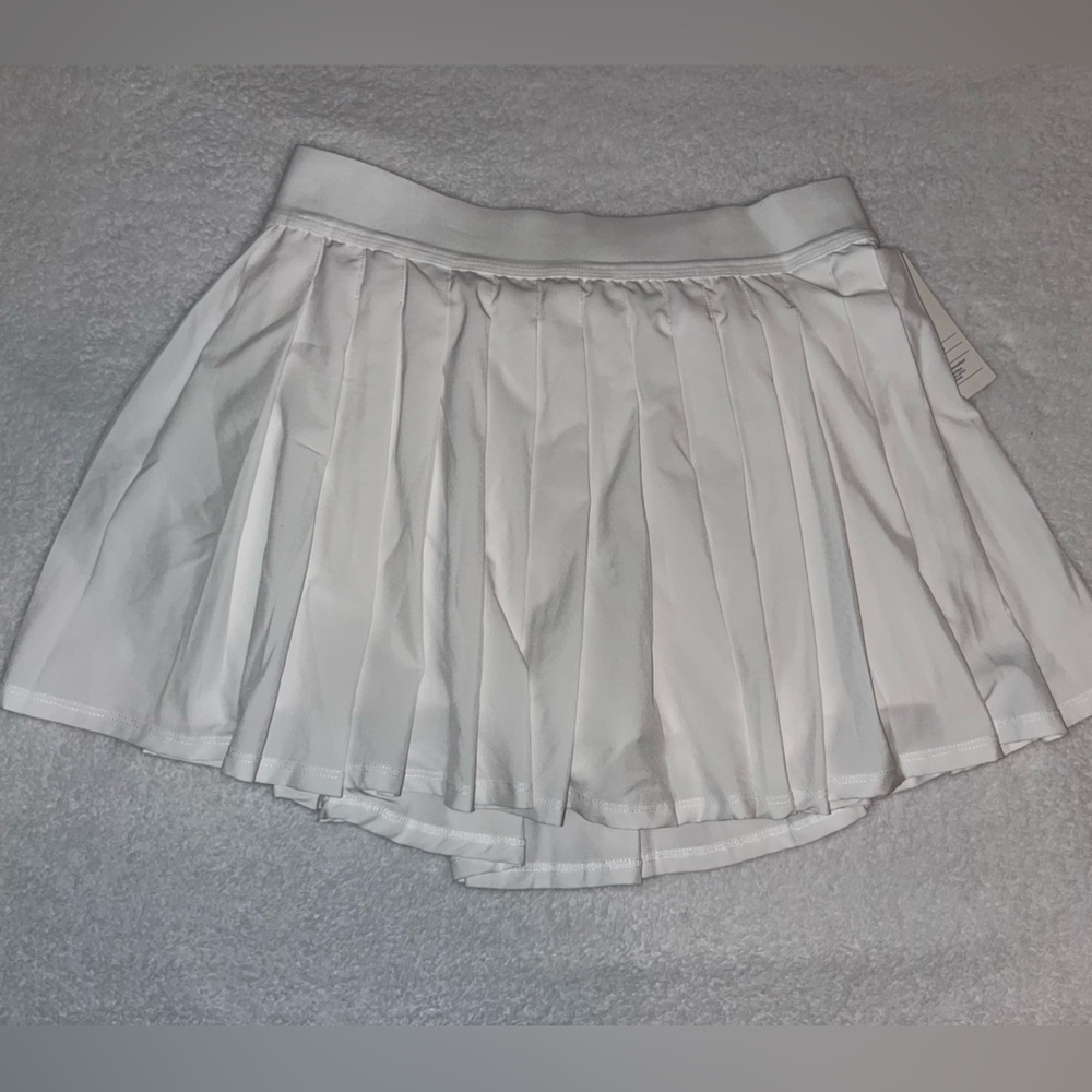 NWT all in motion skort